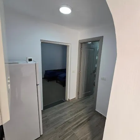 Casa De Acasa * Vintu De Jos